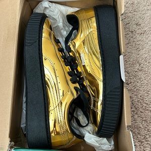 Puma platform gold is womens 7.5
